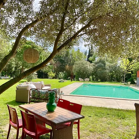 Le Jardin De Lacoste Bed & Breakfast Narbona