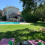 Frühstückspension Le Jardin De Lacoste