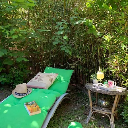 Bed & Breakfast Le Jardin De Lacoste