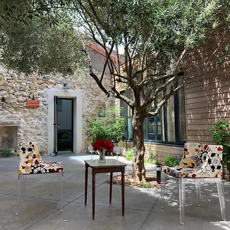 Le Jardin De Lacoste נרבון