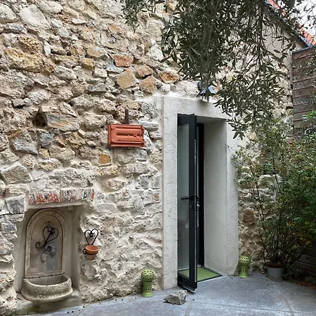 住宿加早餐酒店 Le Jardin De Lacoste