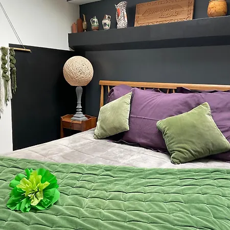 Bed & Breakfast Le Jardin De Lacoste 4*