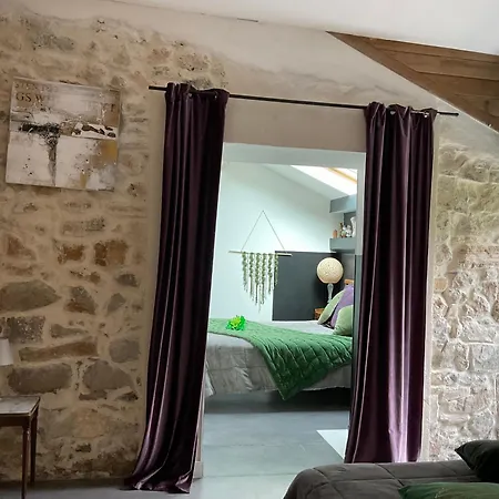 Le Jardin De Lacoste 纳博讷