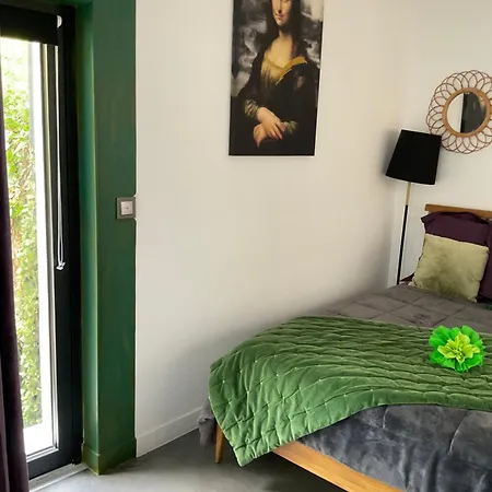 Le Jardin De Lacoste