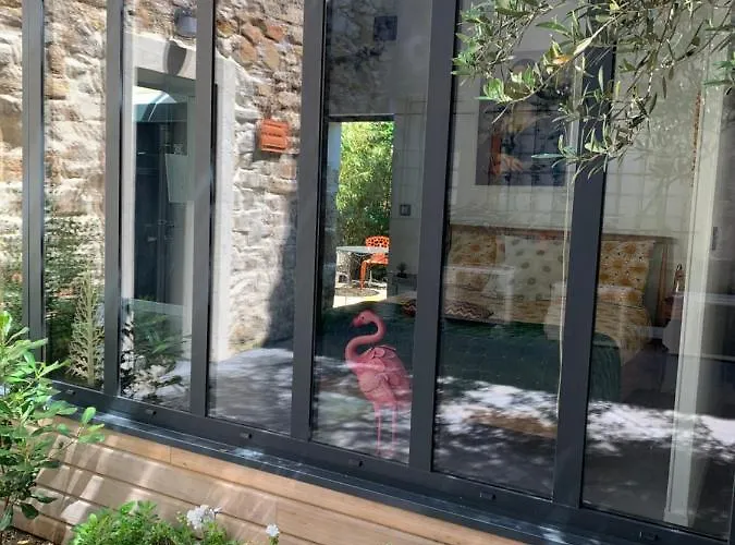 B&B Le Jardin De Lacoste 나르본